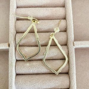Kendra Scott Sophia Drop Earrings